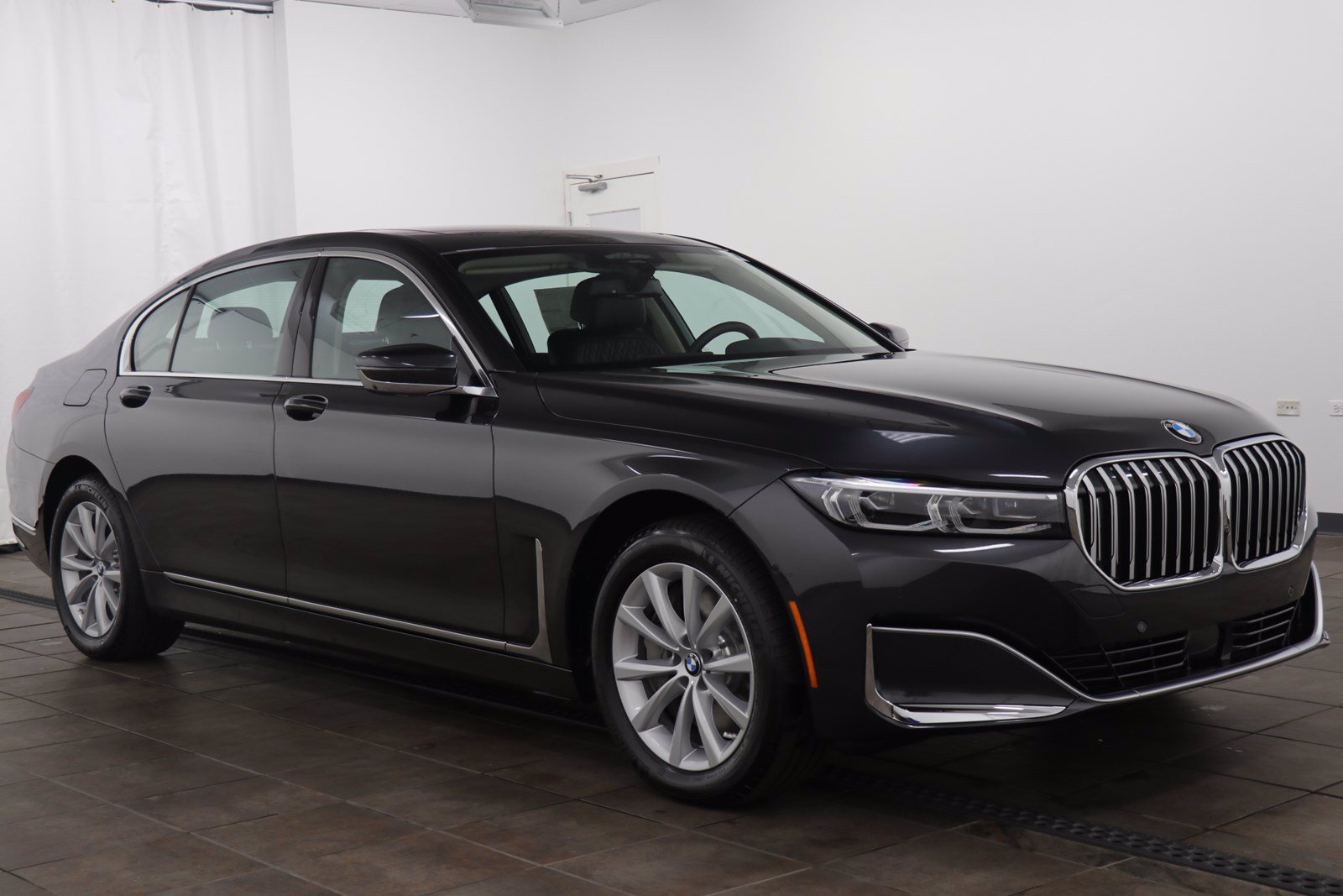 Pre-Owned 2020 BMW 7 Series 745e xDrive iPerformance 4dr Car in